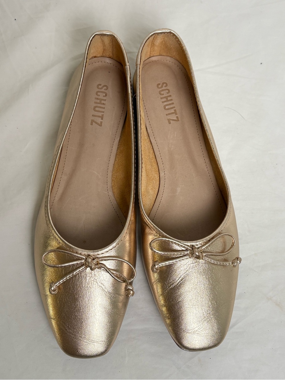 SCHUTZ Arissa Metallic Leather Ballet Flat with Bow Gold 8.5